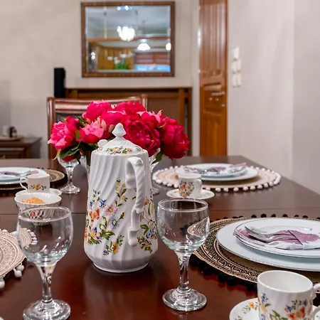 Laurel Heights La Canée