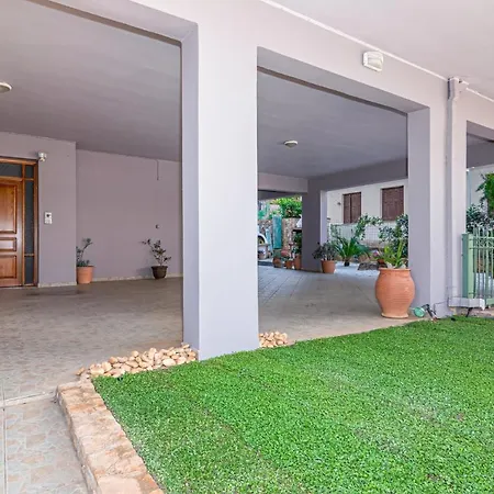 Apartman Laurel Heights Hriszí Aktí Haniá