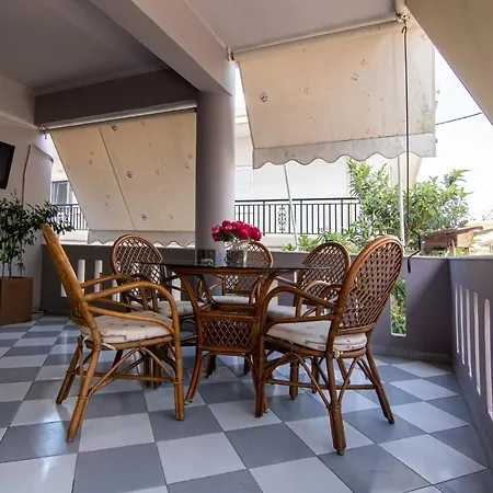 Apartment Laurel Heights