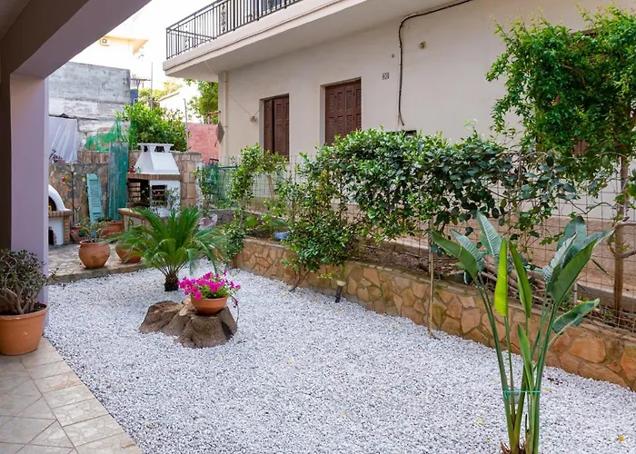 Laurel Heights Apartment Chania (Crete)