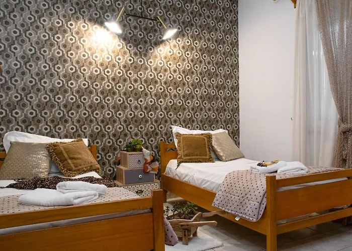 Laurel Heights Апартаменты Ханья