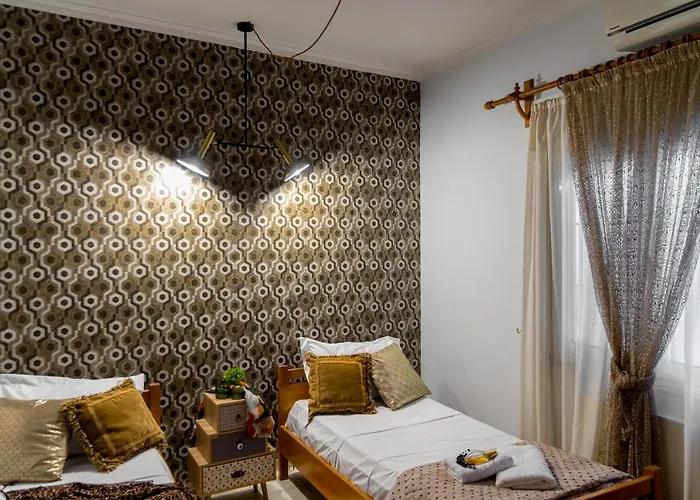 Laurel Heights Апартаменты *