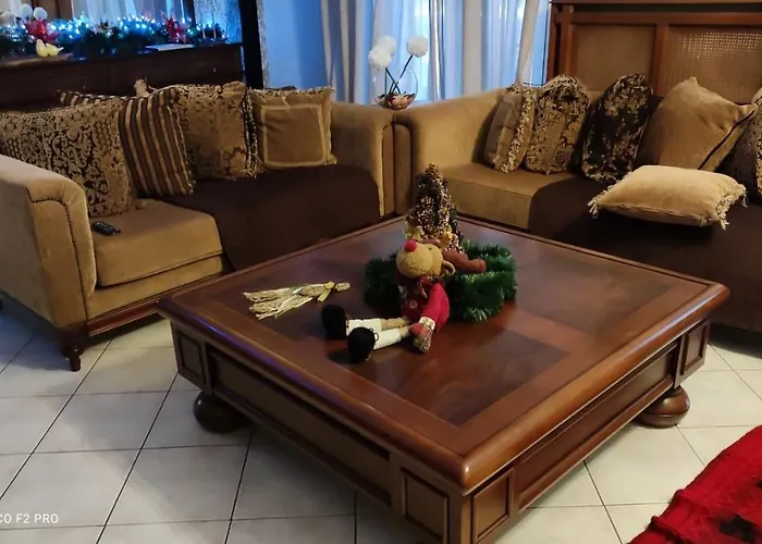 Laurel Heights アパート *