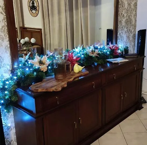 Laurel Heights Апартаменты